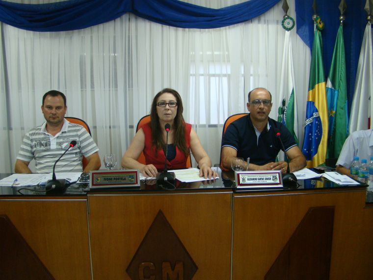  Destaques da sessão extraordinária do dia 12 da Câmara de Vereadores de Laranjeiras do Sul