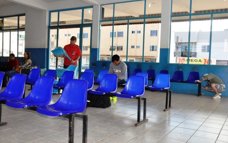 Atendendo pedido do vereador Gurtat, prefeitura inicia processo de revitalização da rodoviária municipal