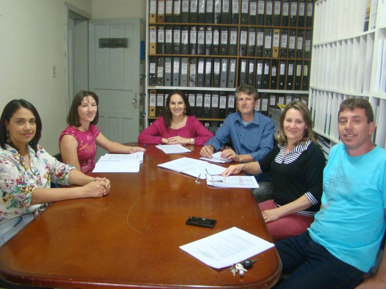 Comissão de Educação,Saúde e Assistência Social participam de Audiência Pública no último dia 30 de setembro.
