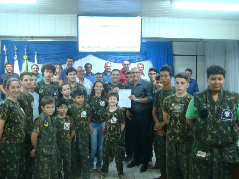 Câmara Municipal de Laranjeiras do Sul realiza duas sessões na noite desta segunda feira 12 de dezembro de 2016