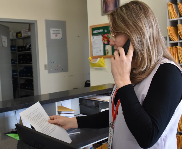 Projeto que cria agendamento de consultas e exames por telefone avança na Câmara