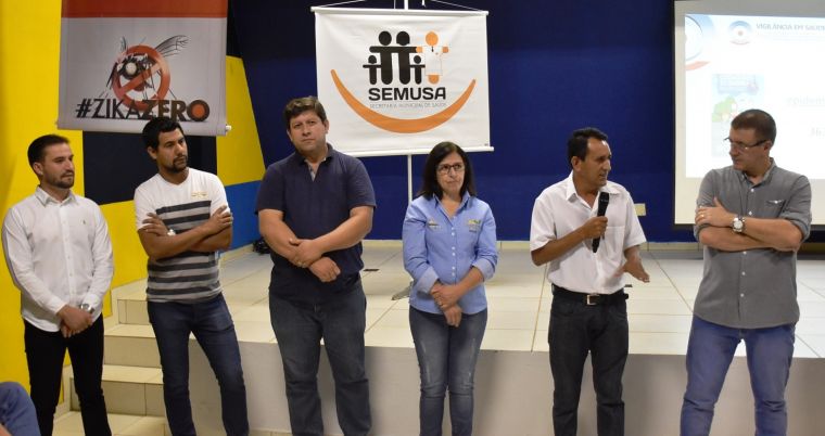 Vereadores prestigiam lançamento do projeto Cuidadores do Bairro