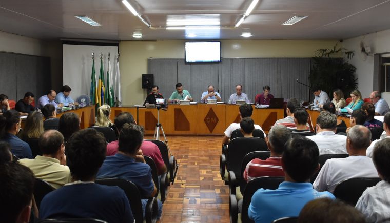 Câmara de Laranjeiras realiza sessão ordinária 007/18